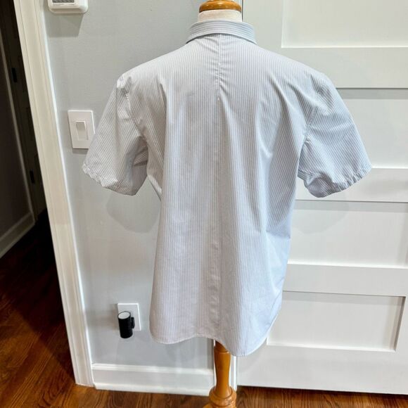 Lululemon Athletica Striped Short Sleeve Dress Shirt. XL. - Picture 4 of 6